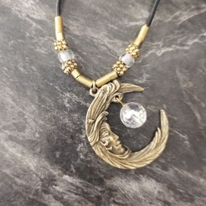 Gorgeous Gold tone Crescent Moon Necklace with Iridescent Bead Goth Witch Wiccan